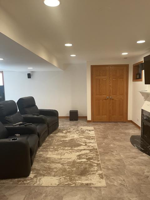 Undisclosed, Matteson, IL 60443 photo 22