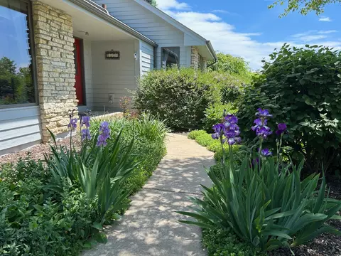 1810 Hilltop Rd, Elgin, IL 60120 photo 12