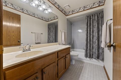 549 Ladysmith Rd, Bartlett, IL 60103 photo 33