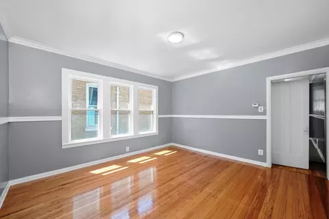 5716 S Artesian Ave, Chicago, IL 60629 photo 6