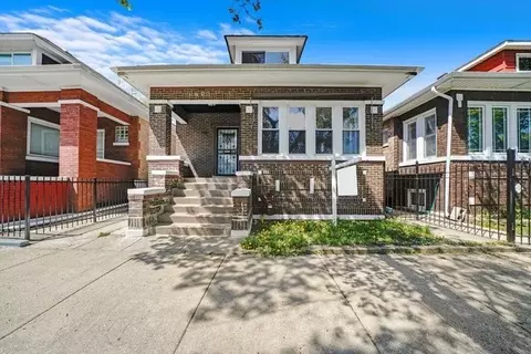 5716 S Artesian Ave, Chicago, IL 60629