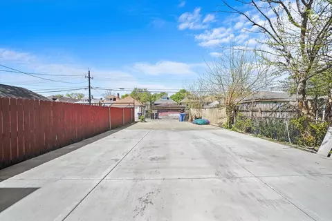 5716 S Artesian Ave, Chicago, IL 60629 photo 25