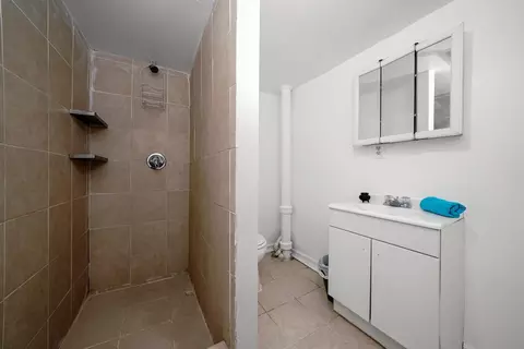 5716 S Artesian Ave, Chicago, IL 60629 photo 20