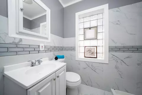 5716 S Artesian Ave, Chicago, IL 60629 photo 14