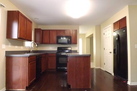 4017 Hoffman St, Plano, IL 60545 photo 4