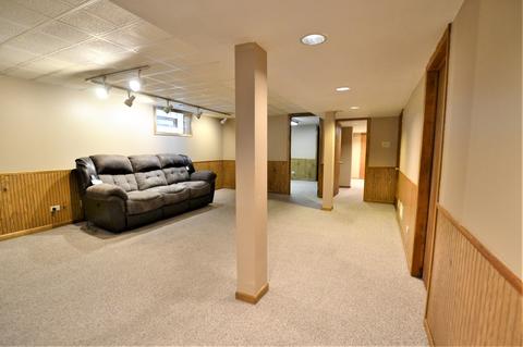 8327 S Kostner Ave, Chicago, IL 60652 photo 20