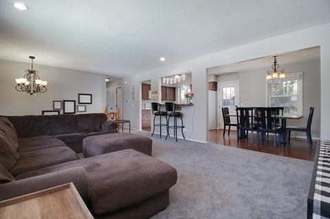 801 Karin Dr, Normal, IL 61761 photo 5