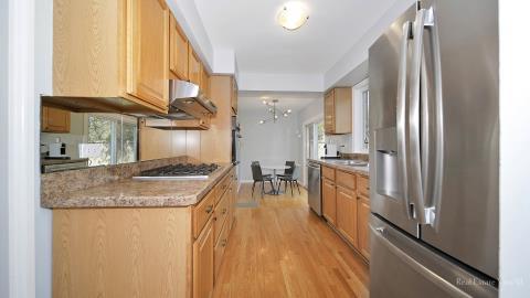 1248 Hackberry Rd, Deerfield, IL 60015 photo 14