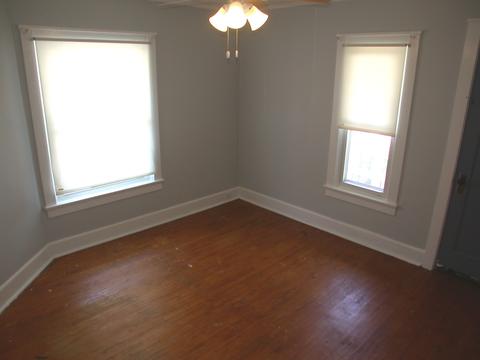 366 Walnut Ave, Elgin, IL 60123 photo 21