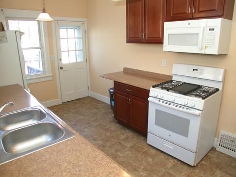 366 Walnut Ave, Elgin, IL 60123 photo 11