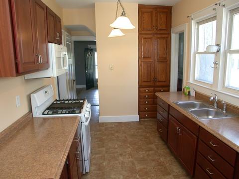 366 Walnut Ave, Elgin, IL 60123 photo 12
