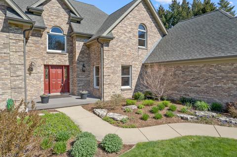 11 N282 Williamsburg Dr, Elgin, IL 60124 photo 5