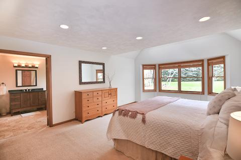 11 N282 Williamsburg Dr, Elgin, IL 60124 photo 19