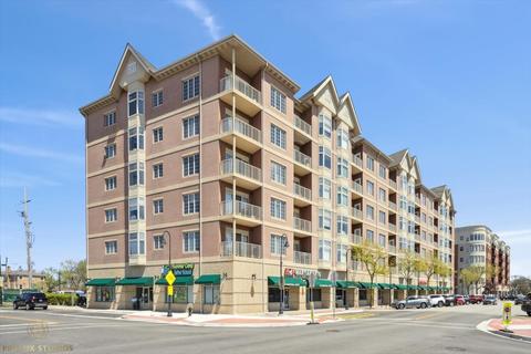 9670 Franklin Ave #313, Franklin Park, IL 60131