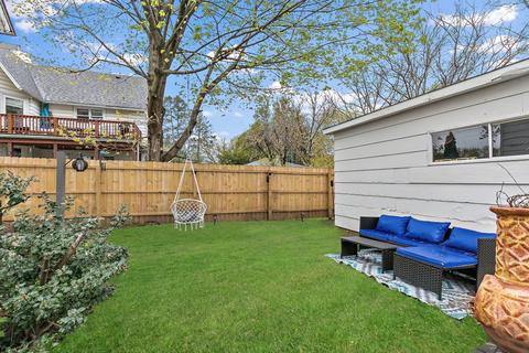 352 Standish St, Elgin, IL 60123 photo 26