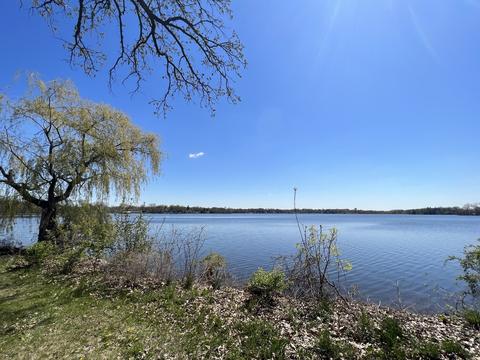 35479 N Everett Ave, Ingleside, IL 60041 photo 3