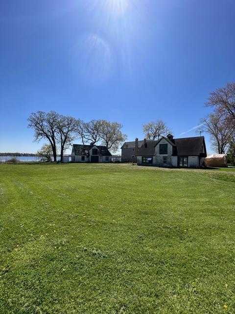 35479 N Everett Ave, Ingleside, IL 60041 photo 2