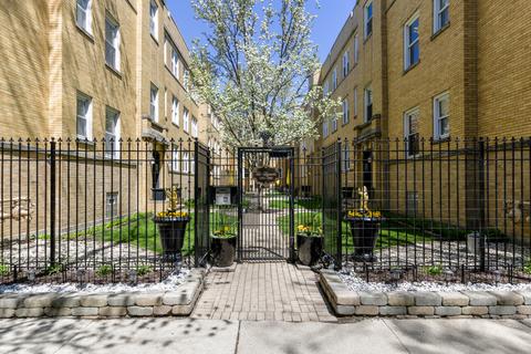1334 W Estes Ave #1S, Chicago, IL 60626