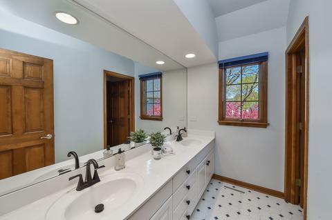 791 Jeffrey Ct, Wheaton, IL 60189 photo 25