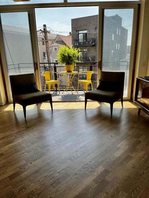 3260 N Clark St #304, Chicago, IL 60657 photo 14