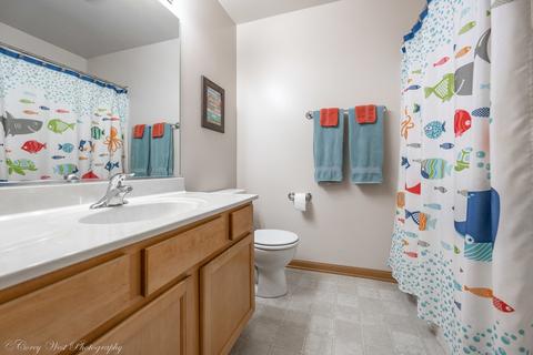 1483 Mackenzie Ln, Elgin, IL 60120 photo 19