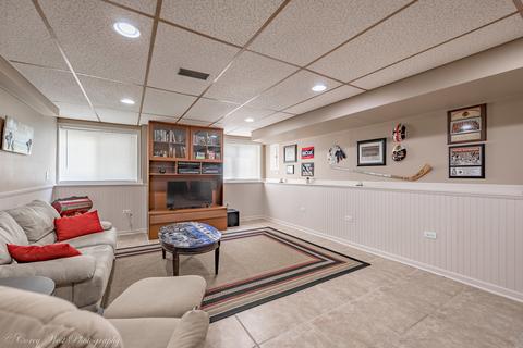 1483 Mackenzie Ln, Elgin, IL 60120 photo 22