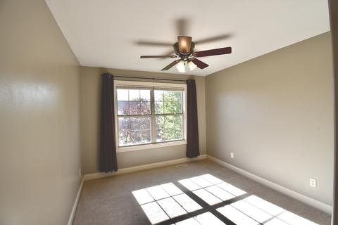 1708 Fraser Dr, Normal, IL 61761 photo 32