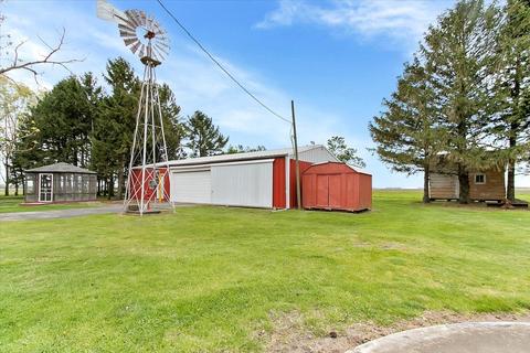 11535 S Kankakee Rd, Reddick, IL 60961 photo 8