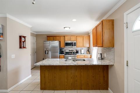 2424 Grey Fox Trl, Bloomington, IL 61705 photo 9