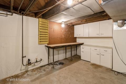 263 S Aldine St, Elgin, IL 60123 photo 26