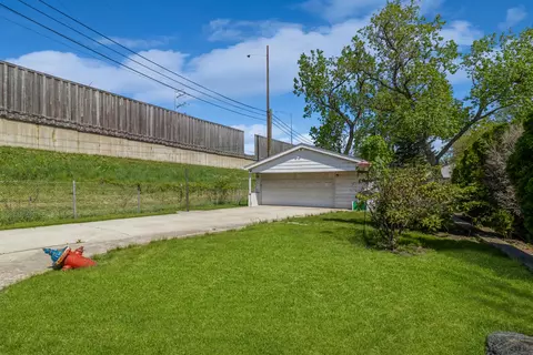 5956 W Maple Ave, Berkeley, IL 60163 photo 23