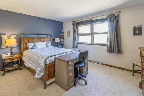 5956 W Maple Ave, Berkeley, IL 60163 photo 12