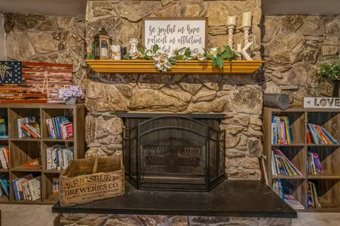 5956 W Maple Ave, Berkeley, IL 60163 photo 18
