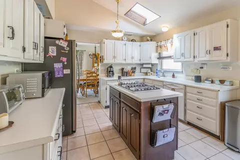 5956 W Maple Ave, Berkeley, IL 60163 photo 6