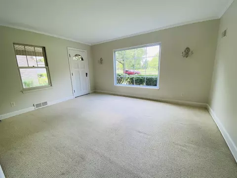 121 E North St, Dwight, IL 60420 photo 3