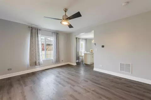 7445 W 62nd Pl, Summit, IL 60501 photo 5