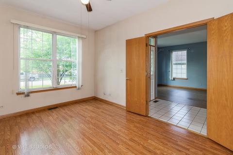 4706 Chapman Dr, Plainfield, IL 60586 photo 8