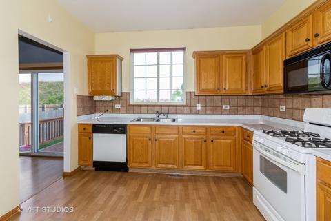 4706 Chapman Dr, Plainfield, IL 60586 photo 7