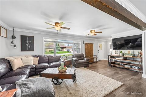 1705 Flower St, Mchenry, IL 60050 photo 10