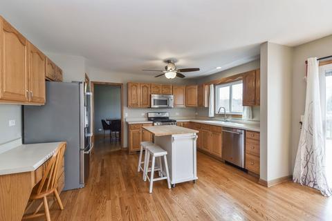455 Conley Dr, Elburn, IL 60119 photo 9