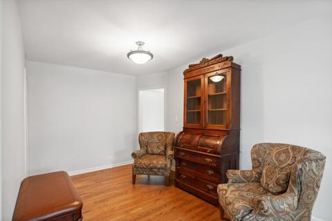 1422 S 4th Ave, Des Plaines, IL 60018 photo 9