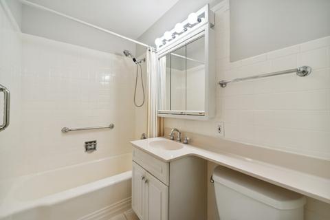 1422 S 4th Ave, Des Plaines, IL 60018 photo 14
