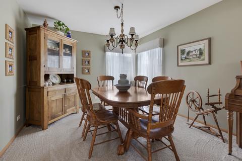 9726 Compton Dr, Huntley, IL 60142 photo 11