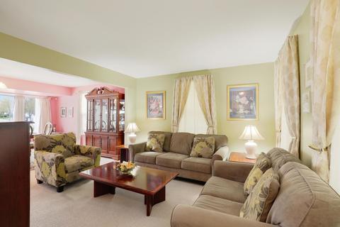 999 Symphony Dr, Aurora, IL 60504 photo 5