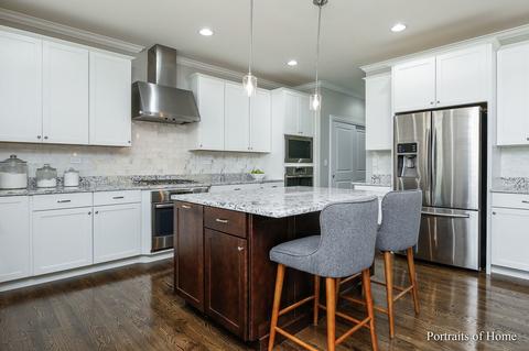607 Parkway Dr, Wheaton, IL 60187 photo 7