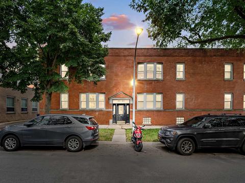 3809 N Ravenswood Ave #2, Chicago, IL 60613