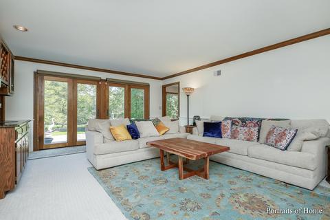363 Trinity Ln, Oak Brook, IL 60523 photo 15