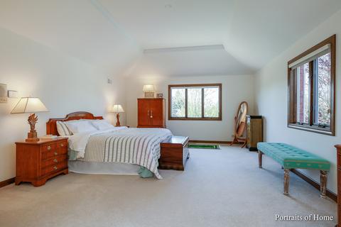 363 Trinity Ln, Oak Brook, IL 60523 photo 21