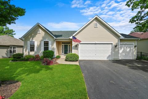 1915 Tyler Trl, Mchenry, IL 60051