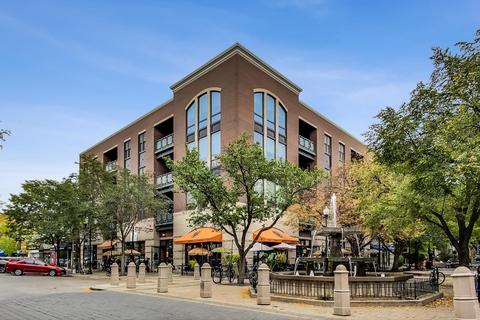 2326 W Giddings St #304, Chicago, IL 60625